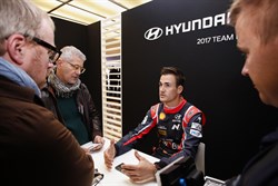 Hyundai_2017TeamLaunch_svessely043