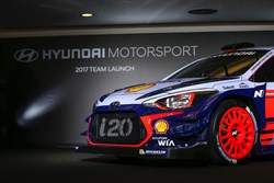 Hyundai_2017TeamLaunch_svessely045