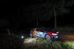 Kevin van Deyne wint GTC Rally