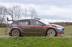 Verstappen pakt zege in BRC Masters Cup