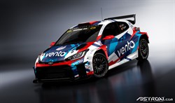 Loix met een Toyota Yaris Rally 2 in Ieper