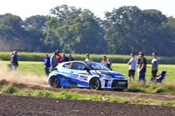 Eduard Eertink domineert opnieuw in klasse bij GTC Rally 