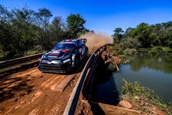 Titelstrijd intensiveert nu Ogier Paraguay verovert