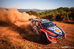 Tänak weer aan de leiding met overtuigende overwinning in Acropolis Rally
