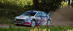 Bob de Jong aan de start van Achterhoek Rally