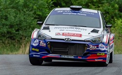 Rallykampioen Bob de Jong wil vlammen in Eurol-Hellendoorn Rally