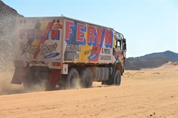 De Leeuw, Feryn, Burgelman opnieuw eerste vrachtwagen!