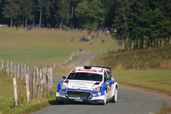 Bob de Jong valt uit in East Belgian Rally