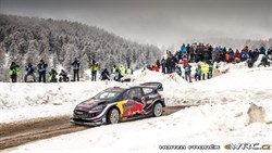 Sébastien Ogier stevig op kop