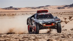 SS10: Dubbel podium voor Audi, Al-Attiyah controleert