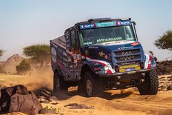 Mitchel v/d Brink weer leider in Dakar 2026